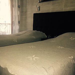Klassieke Kamer met Twee Aparte Bedden